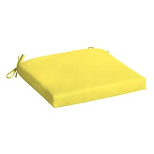 19 in x 18 in Lemon Yellow Leala Rectangle Outdoor Seat Pad