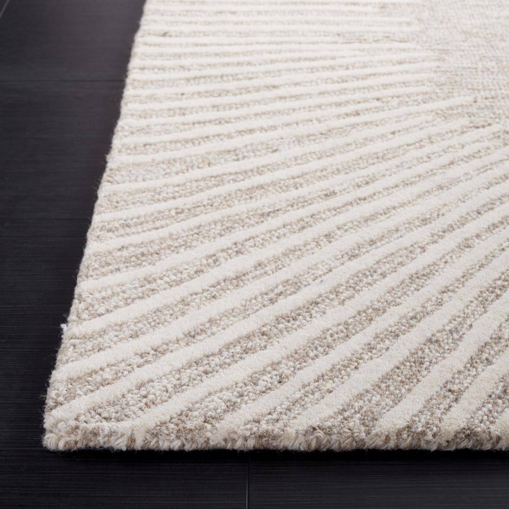 Natural Ivory Abstract Handmade Wool Tufted 4' x 6' Rug