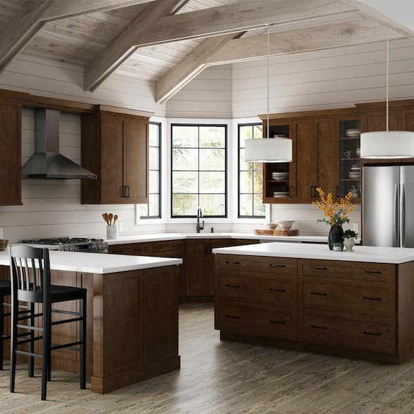 Designer Series 3x96x0.625 in. Shaker Crown Molding in Spice