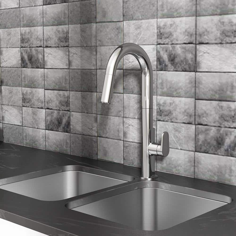 Polished Chrome Single-Handle Pull Down Kitchen Faucet