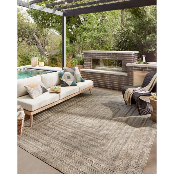 Loloi Dawn 3 ft. 9 in. x 5 ft. 9 in. Natural Checkered Indoor