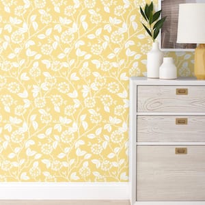 Leaves White and Yellow combination Non-Pasted Wallpaper Roll (Covers approximately 52 square feet)