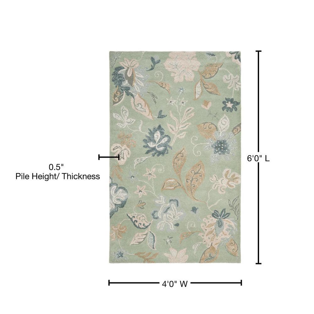 Handmade Light Green Floral Wool Area Rug, 4' x 6'
