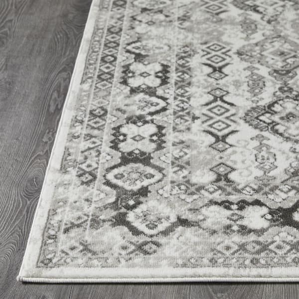 Rhane Almurz Gray 6 ft. 7 in. x 9 ft. 2 in. Oriental Polypropylene Area Rug
