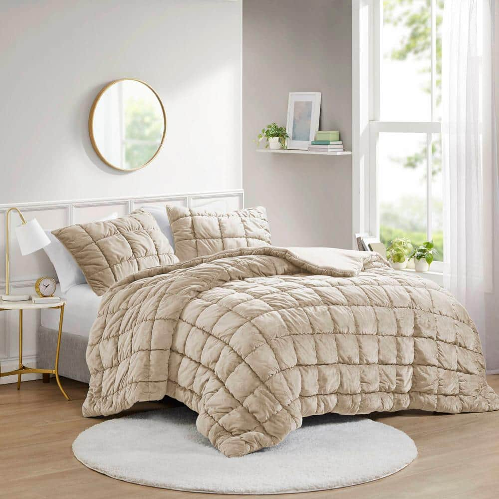 Intelligent Design Velvet Dream Puff Tan Microfiber Twin Comforter Set