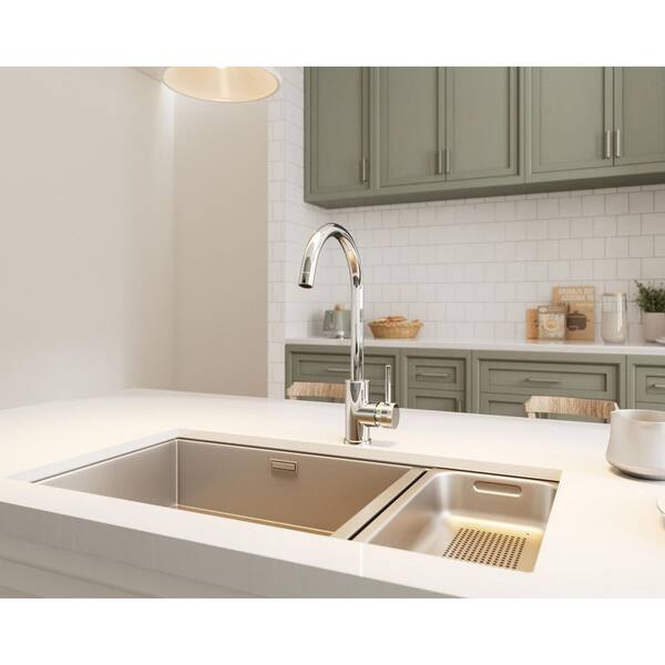 ANGELSEY Single-Handle High-Arc Kitchen Faucet with 360° Spout Swivel in Polished Chrome