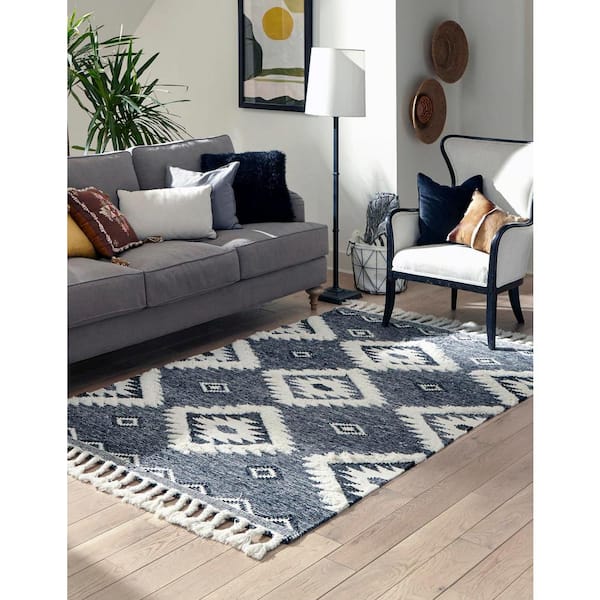 Mesa Charcoal 4 ft. x 6 ft. Area Rug