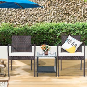 4-Piece Wicker Outdoor Dining Chairs with Armrests and Beige Cushions