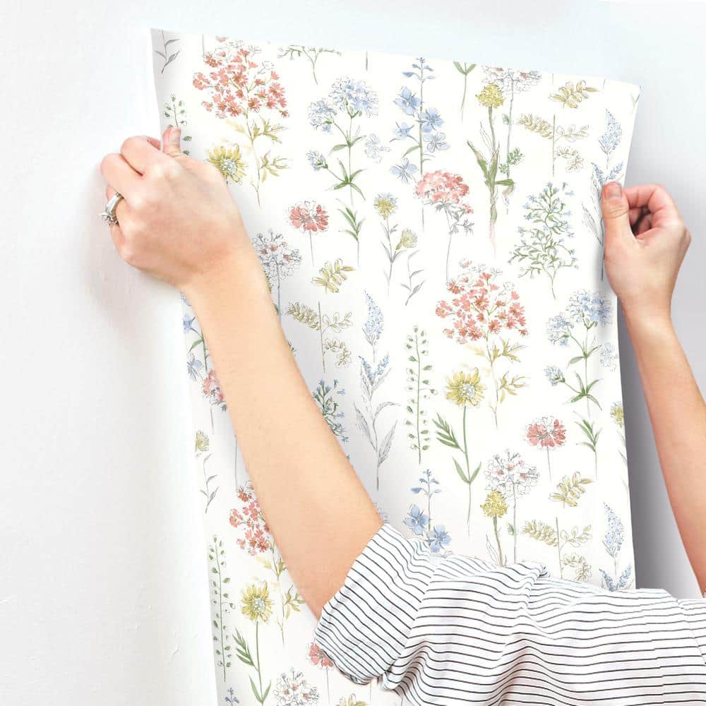 Multicolor Wildflower Pre-pasted Washable Wallpaper