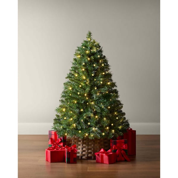 4 ft. Woodtrail Fir LED Pre-Lit Artificial Christmas Tree T8