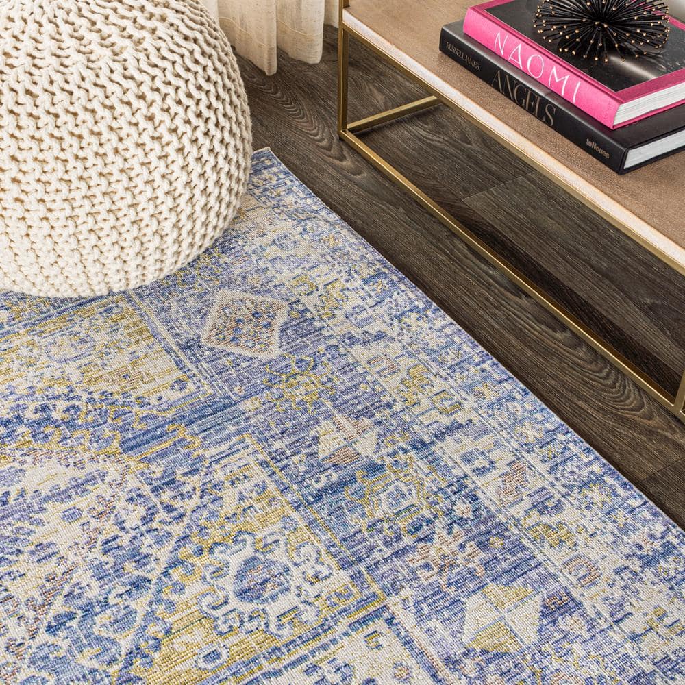 Reversible 4'x6' Blue Medallion Synthetic Area Rug