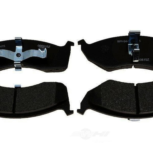 Disc Brake Pad Set 2003-2005 Dodge Neon 2.4L