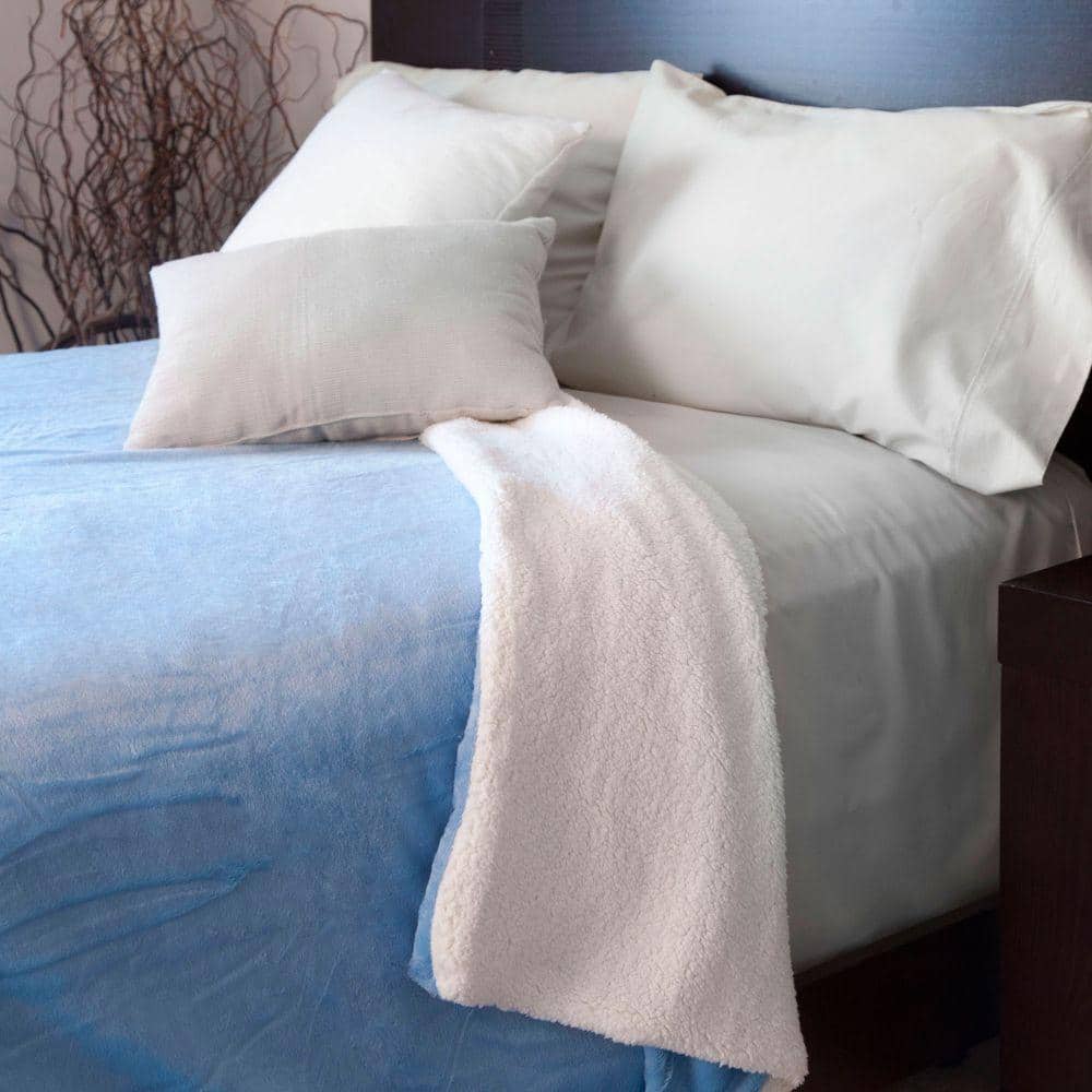 Lavish Home Blue Fleece Sherpa Polyester King Blanket 61 00002 K Lavish Home Blue Fleece Sherpa Polyester King Blanket 61 00002 K