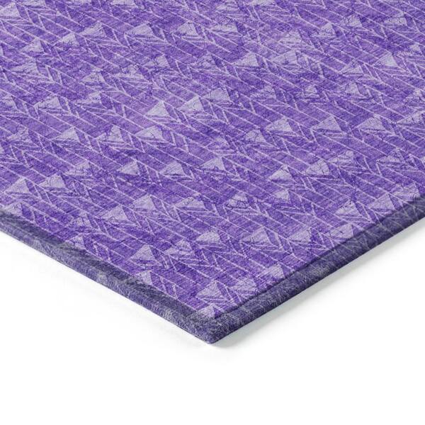 Chantille ACN514 Purple 2 ft. 6 in. x 3 ft. 10 in. Machine Washable Indoor/Outdoor Geometric Area Rug