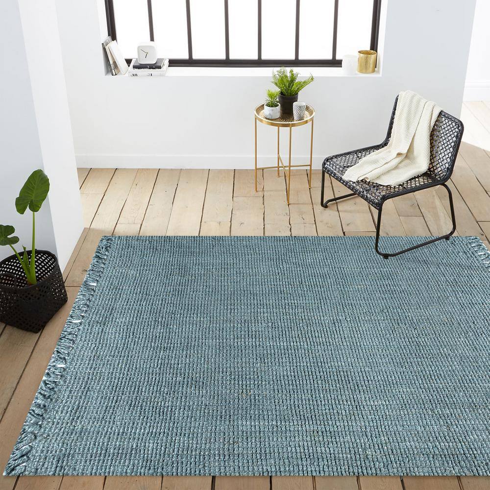 Handwoven Light Blue/Gray Chunky Jute Rug with Fringe - 5x8 Feet