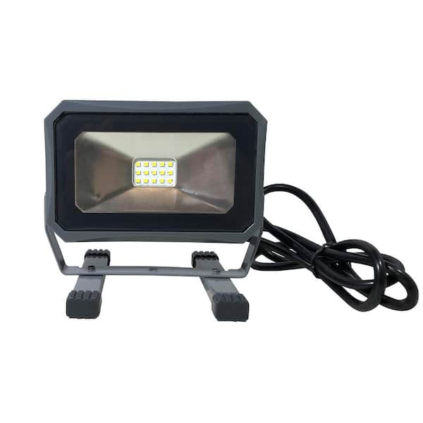 husky flood light