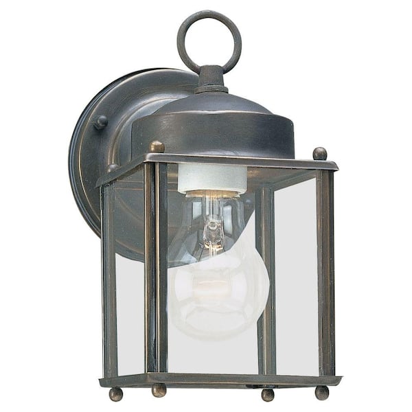 Generation Lighting New Castle 1-Light Antique Bronze Outdoor Wall Lantern Sconce