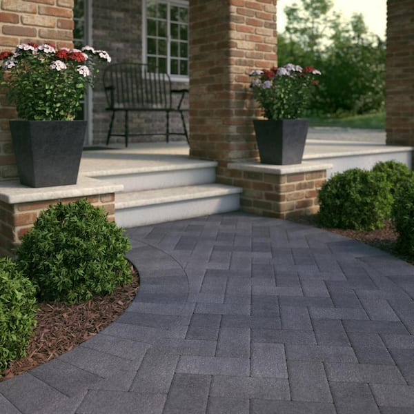 Holland 45 mm 7.87 in. L x 3.94 in. W x 1.77 in. H Charcoal Concrete Paver (672-Piece/145 sq. ft. /Pallet)
