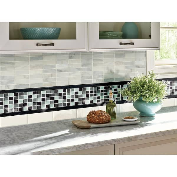 Msi Absolute Black Pencil Molding 3 4 In X 12 In Polished Granite Wall Tile 1 Lin Ft Thdw1 Mp Bla The Home Depot