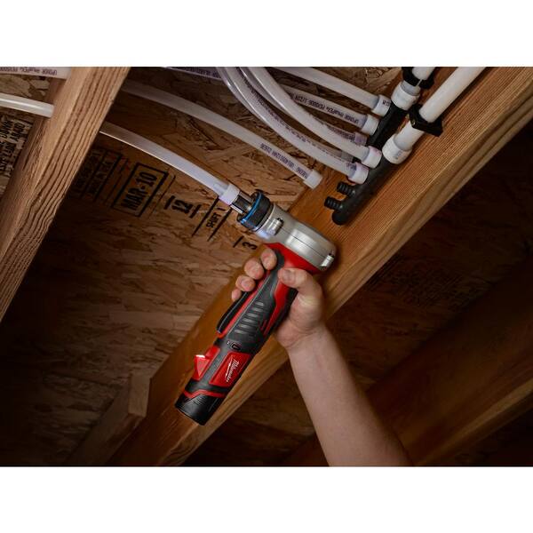 Pex expansion tool outlet milwaukee