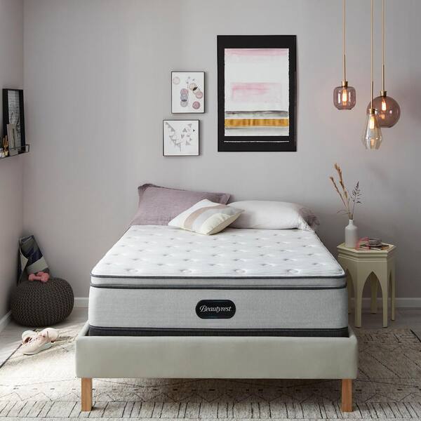 Beautyrest BR800 King Plush Innerspring 13.75 in. Mattress Set with 9 in. Foundation