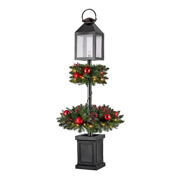 Home Accents Holiday 4 ft Spruce Potted LED Pre-Lit Tree