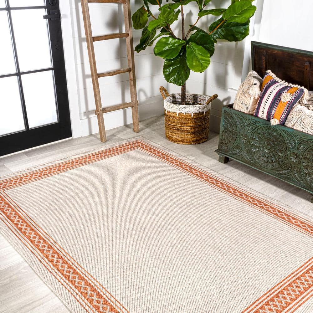 Modern Cream/Orange Geometric Indoor/Outdoor Synthetic Rug - 3' x 5'