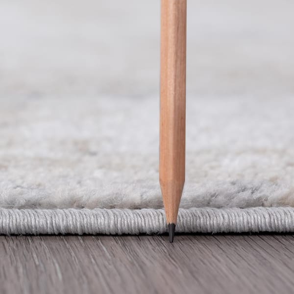 Diamond Abstract Gray 9 ft. x 12 ft. Indoor Area Rug