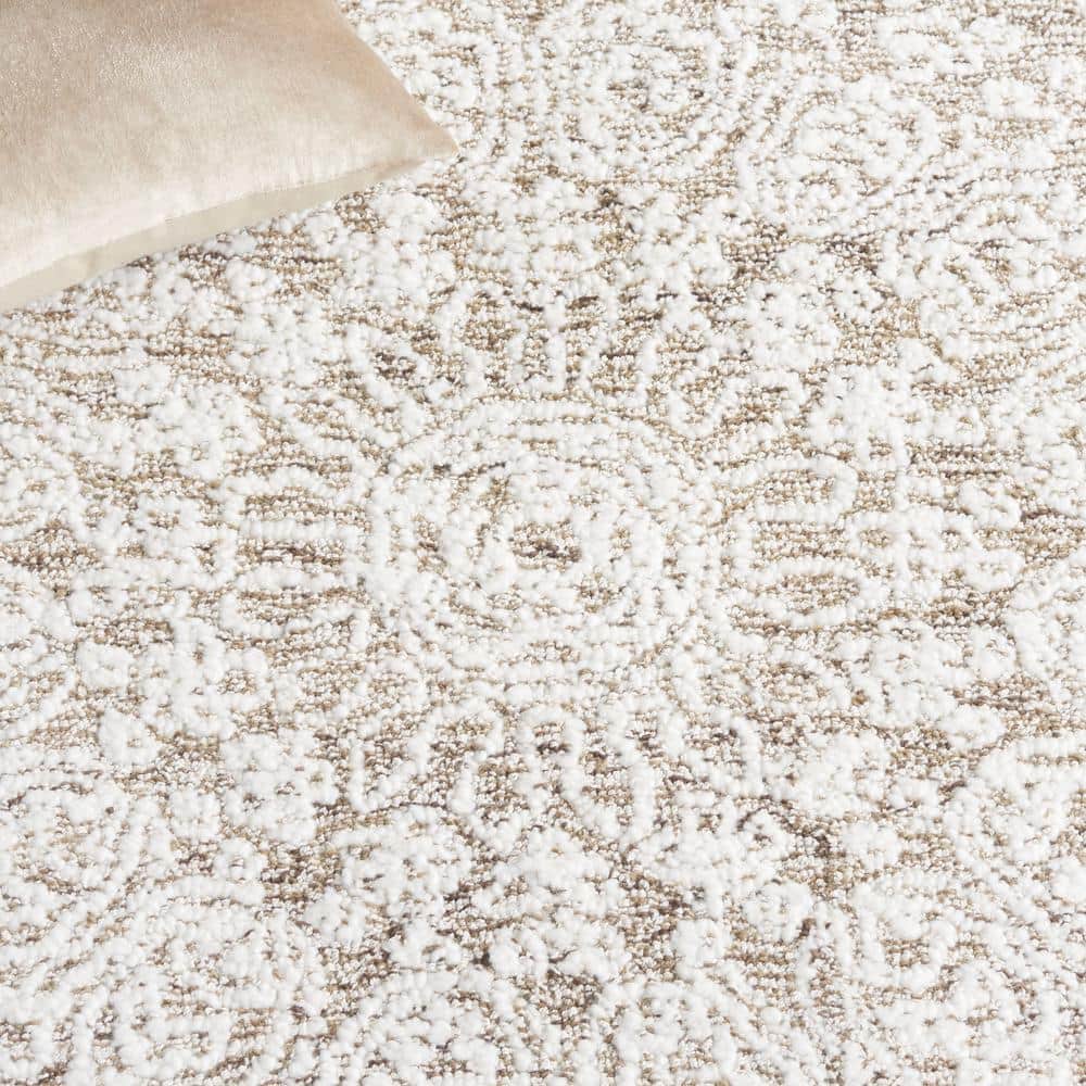 Ivory Rectangular Tufted Wool and Synthetic Rug, 5' x 8'
