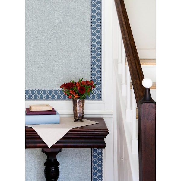 Scalloped Ribbon Blue Trim Wall Border