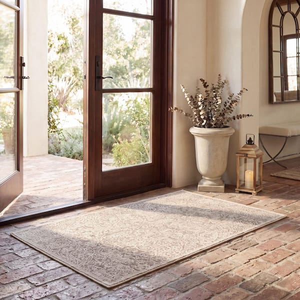 Reflection 2 x 3 Beige/Cream Persian Area Rug
