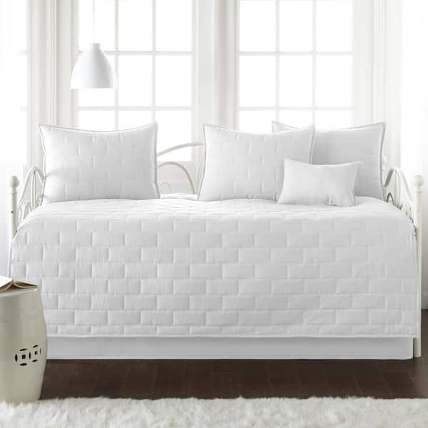 SOUTHSHORE FINE LINENS Brickyard 6-Piece White Microfiber Daybed Set