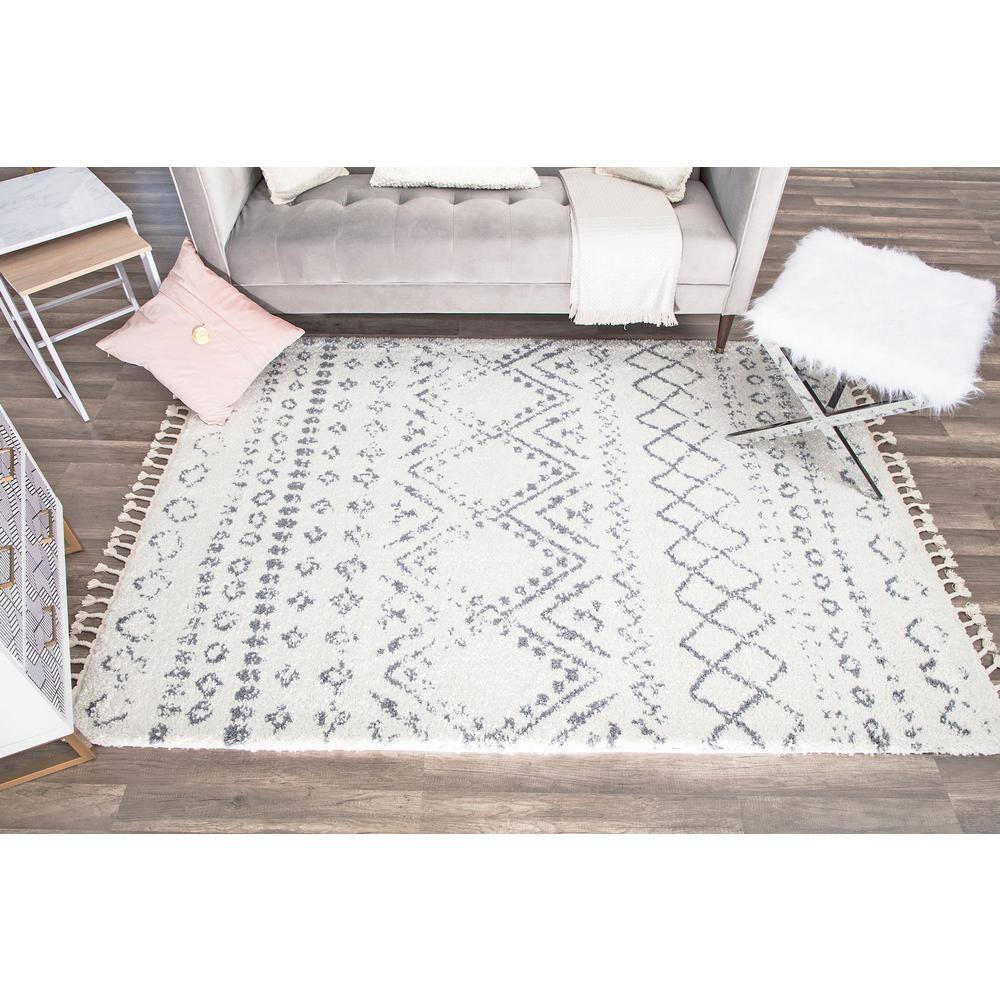 Shadow Gray 8' x 10' Shag Synthetic Area Rug