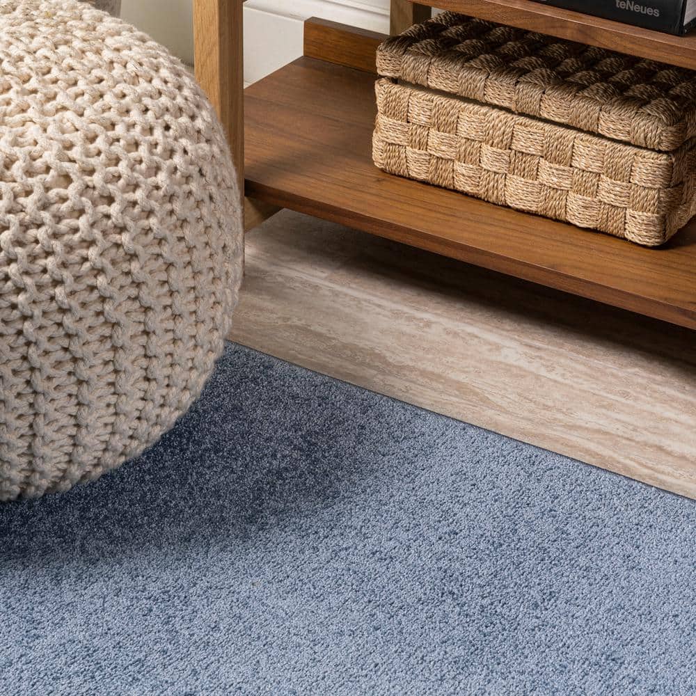 Classic Blue Oval 4' x 6' Synthetic Area Rug