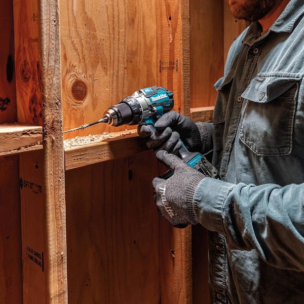 Makita 18-Volt Lithium-Ion Brushless 1/2 in. Cordless Driver Drill