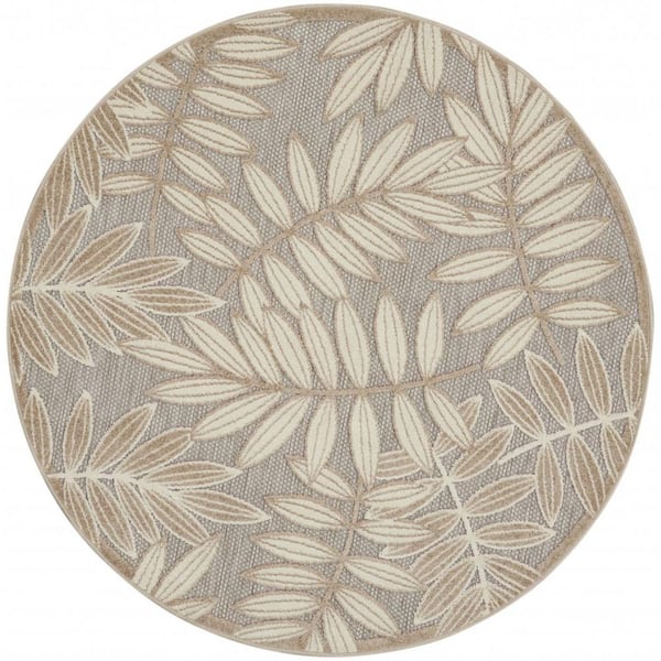 Bernadette Beige 5 ft. Round Floral Polypropylene Indoor/Outdoor Area Rug