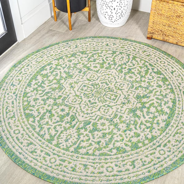 Cream/Green 5 ft. Round Sinjuri Medallion Textured Weave Indoor/Outdoor Area Rug