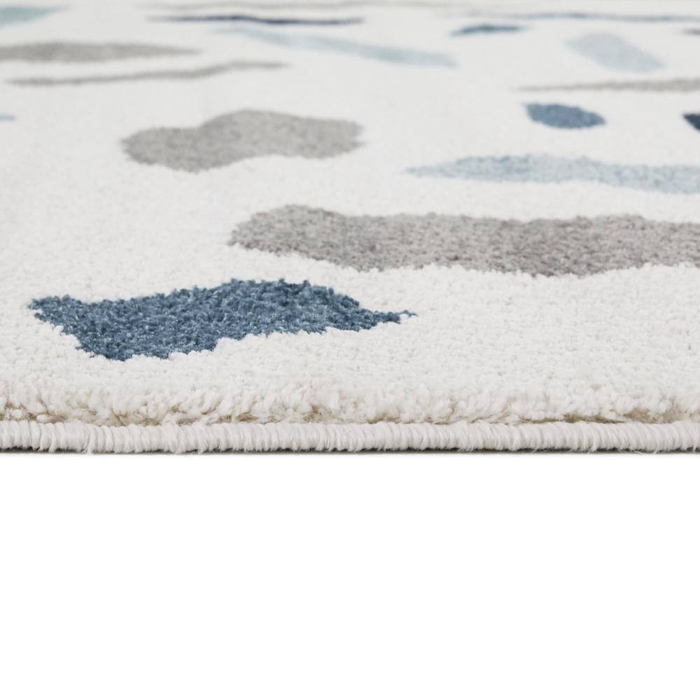Abstract Multicolor Microfiber Stain-Resistant Area Rug 5'3"x7'