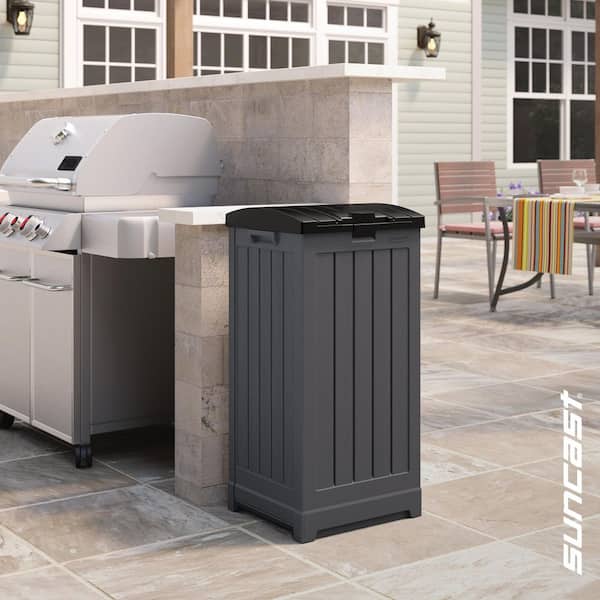 39 Gal. Resin Patio Trash Can