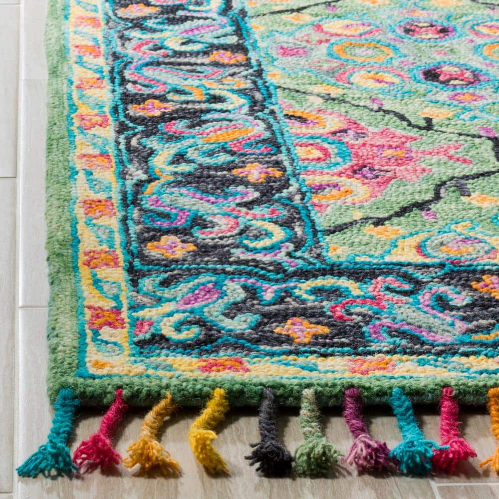 Black Floral Tufted Wool Square Rug - Easy Care, Handmade