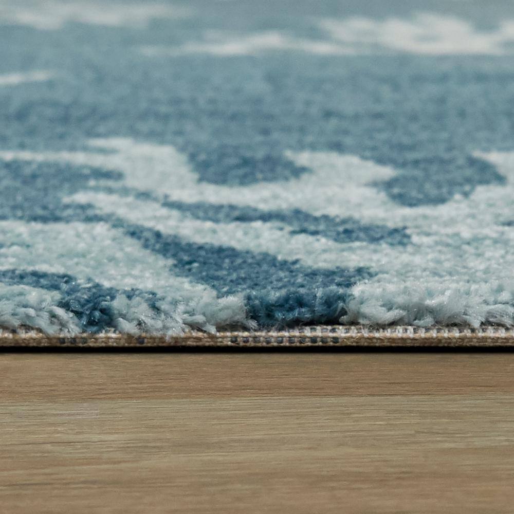 Blue Coral Print Reversible Synthetic Area Rug 5' x 7'