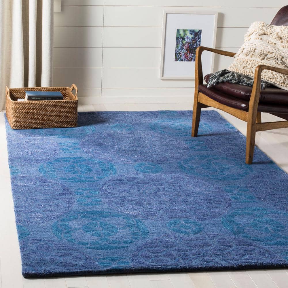 Wyndham 5 ft. x 5 ft. Square Blue Floral Area Rug price history on PriceWatchPro