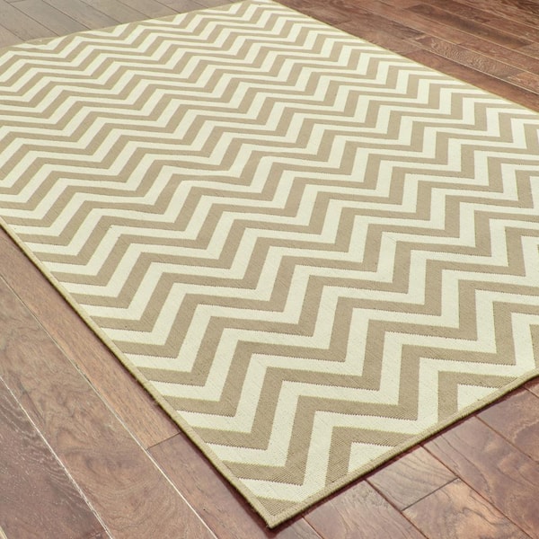 Zig Zag 2-ft x 3-ft White Rectangular Indoor or Outdoor Decorative Winter  Door Mat in the Mats department at