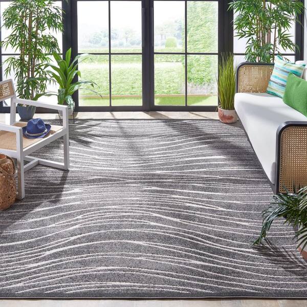 Cottage Gray 8 ft. x 11 ft. Distressed Wave Indoor/Outdoor Area Rug