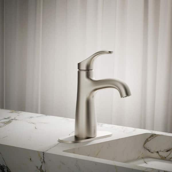 Simplice Single-Handle Single-Hole Bathroom Faucet in Vibrant Brushed Nickel