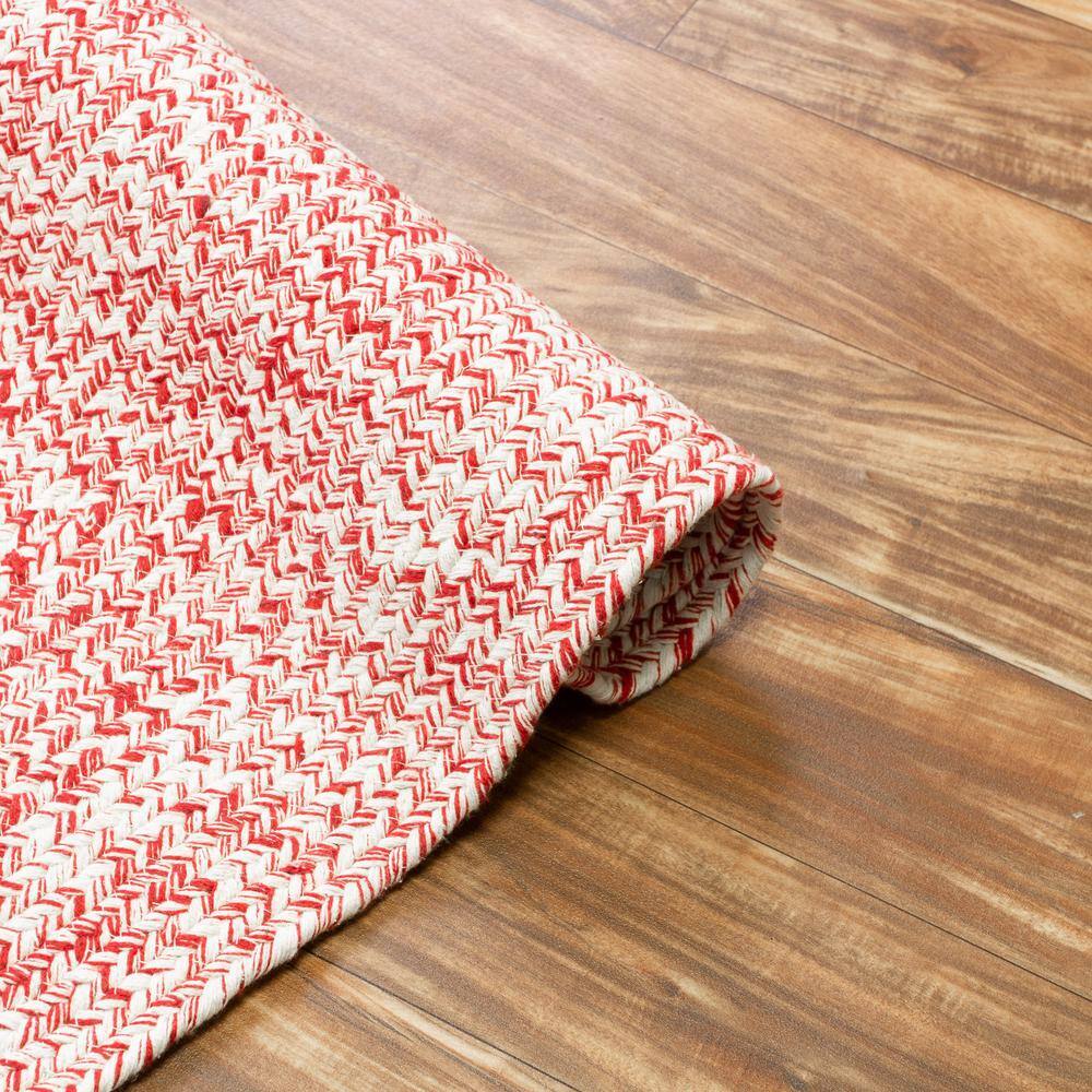 Handmade Red and White Braided Oval Cotton Rug 3' x 5'