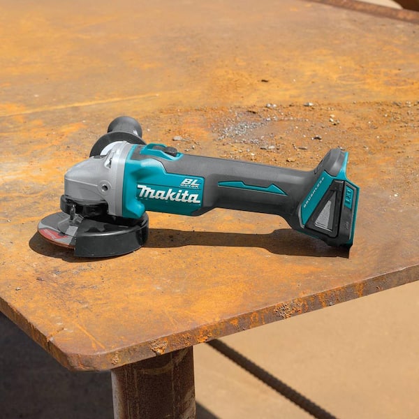 Makita XAG04Z 18V LXT® Litio-Ion Brushless Inalámbrico 4-1/2 / 5  Amoladora angular, solo herramienta : Herramientas y Mejoras del Hogar 