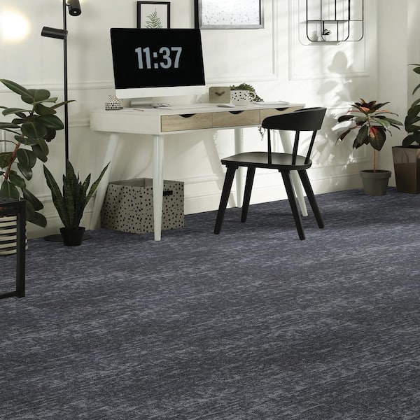 Mohawk Home & Office Board Room Charcoal Textured Carpet Sample (Interior)