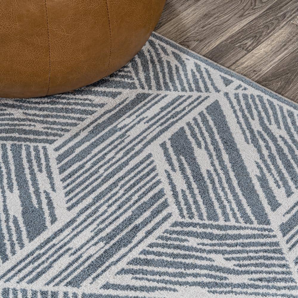 Blue and Cream Geometric Machine-Washable 4' x 6' Area Rug