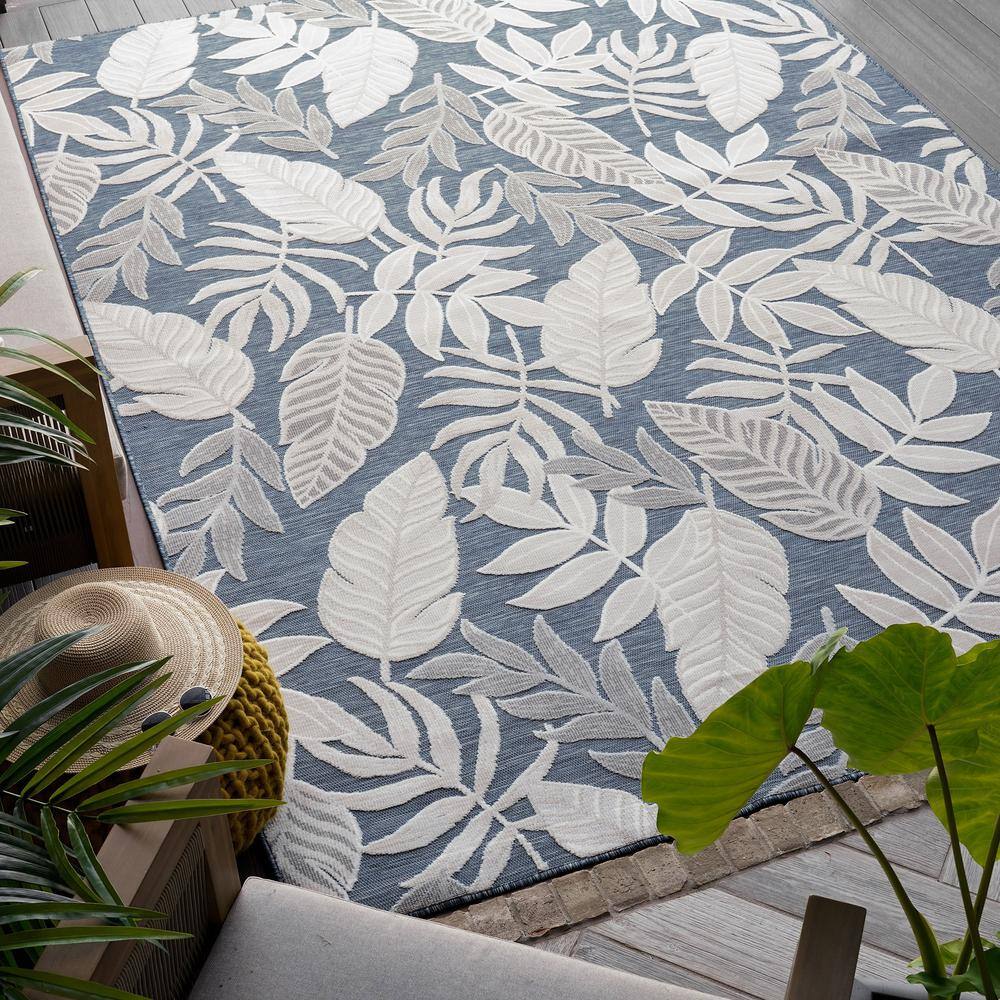 Tropic Reversible Dark Blue Floral 8' x 10' Synthetic Area Rug